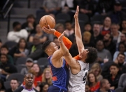 开云体育官方网站-火箭再次不敌雷霆，遭遇四连败