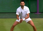 开云官方app入口-美网险胜拉沃尔杯，德约科维奇扛起全队