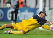 开云体育中国-从基多高原到拜耳竞技场，伊萨克在重压下的涅槃之战