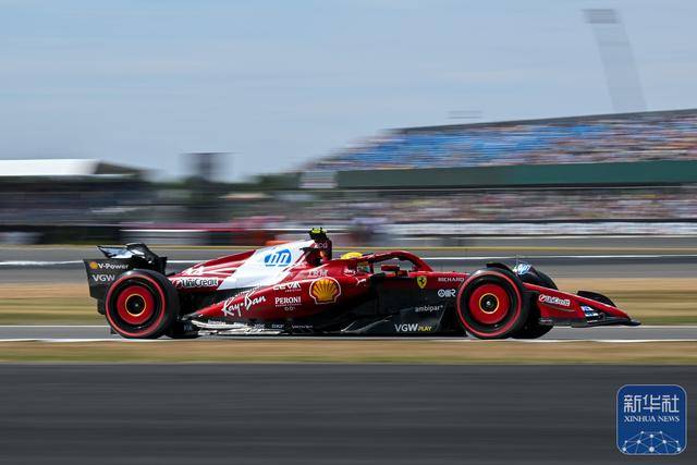 红牛二队绝杀法拉利，拉塞尔统治全场