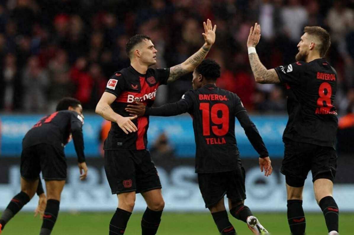 包含勒沃库森击败霍芬海姆,登顶积分榜的词条 包含勒沃库森击败霍芬海姆,登顶积分榜的词条