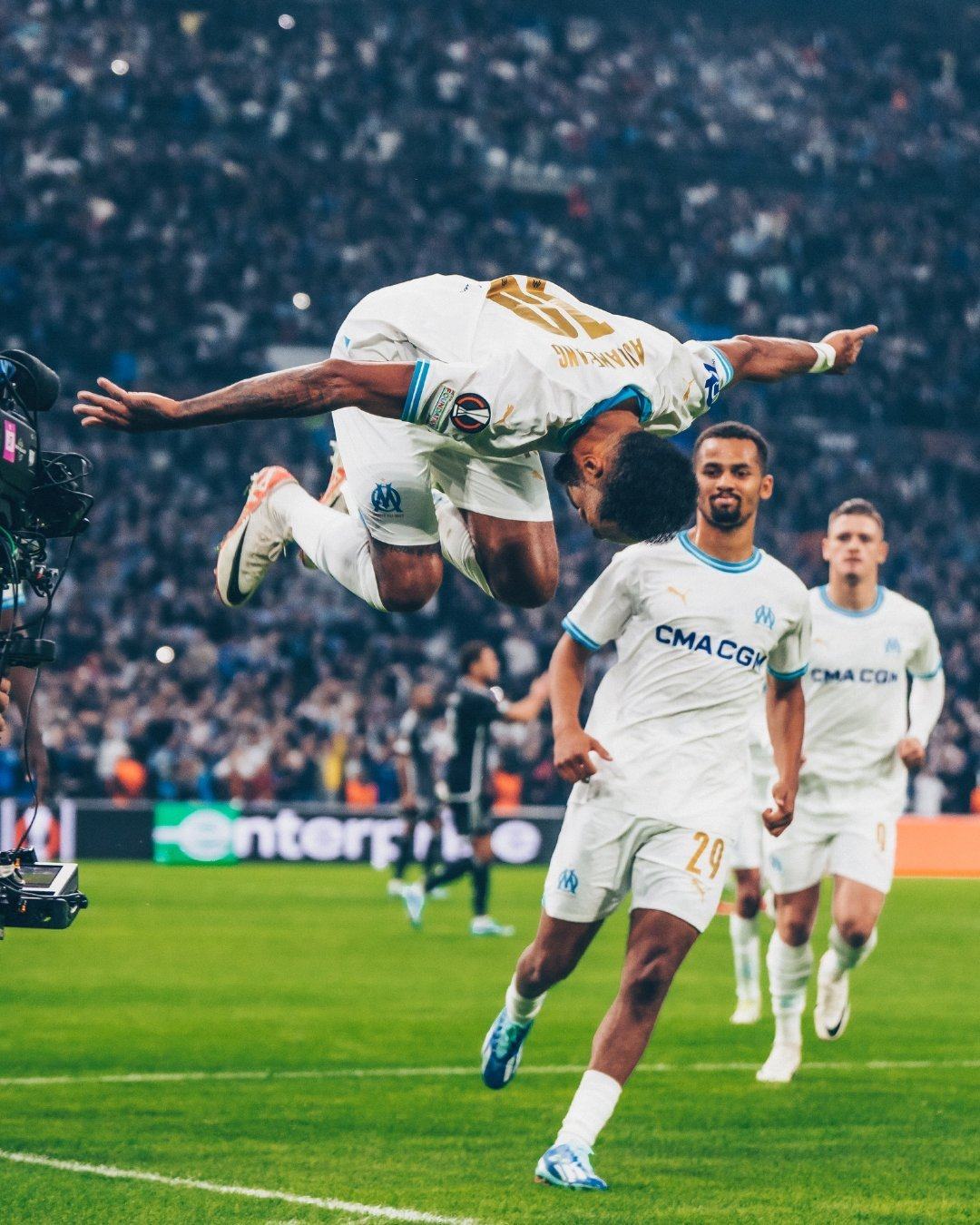 欧洲球队再战中超，热门争霸劲赛扣动