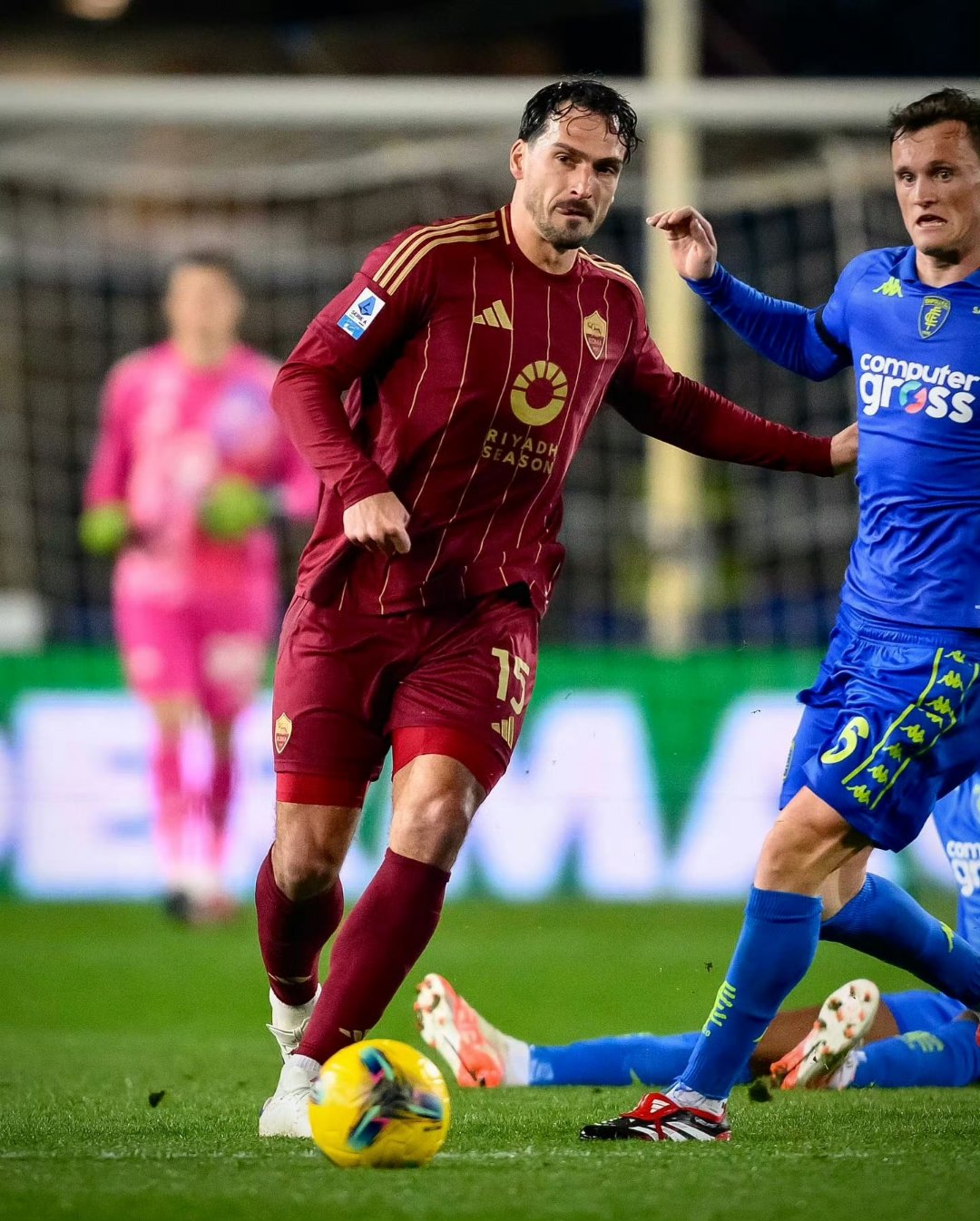 包含罗马队主场大胜，连续三场不败！的词条