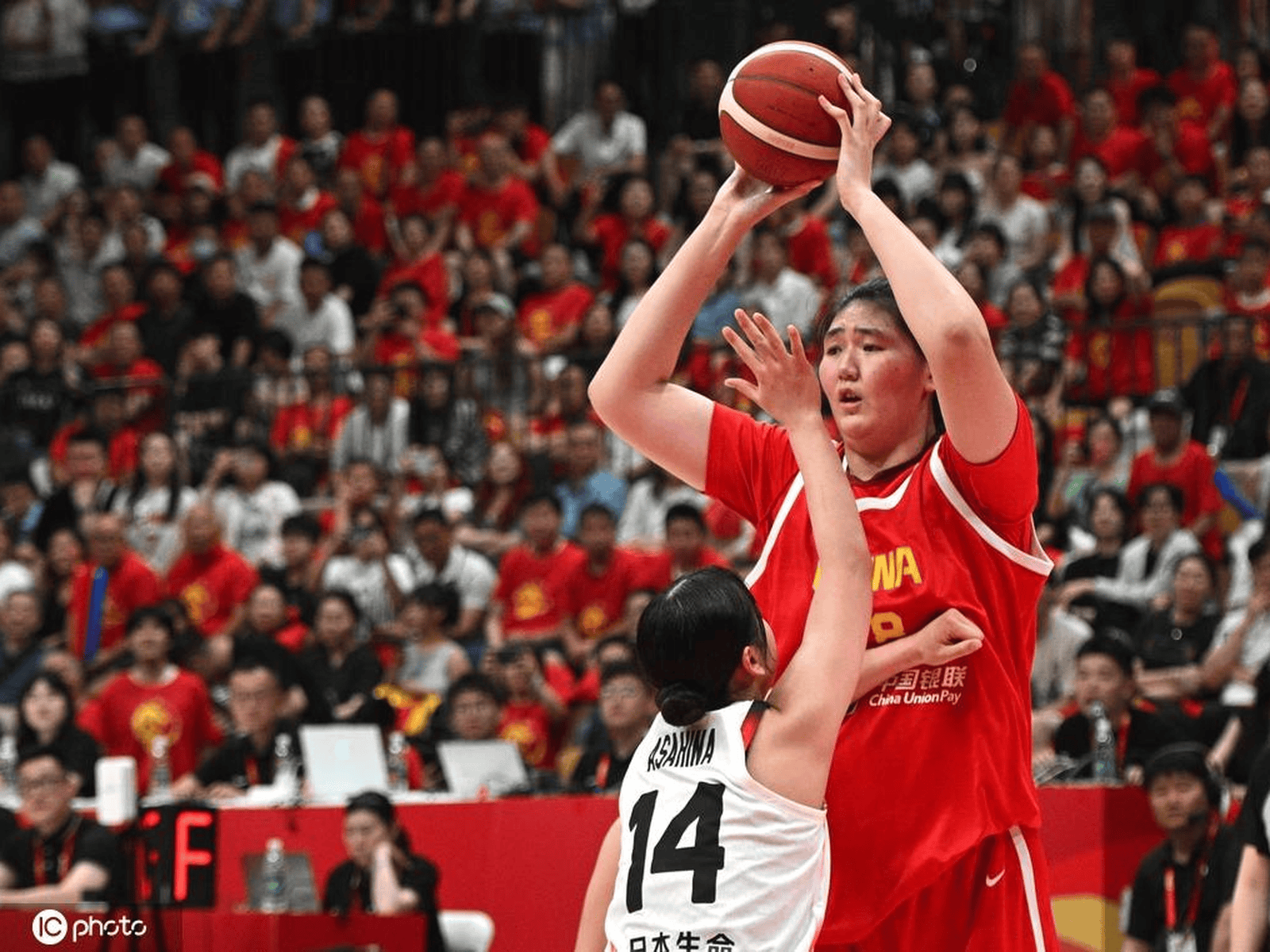 篮网队内线得分稳定，成为球队得分支柱的简单介绍