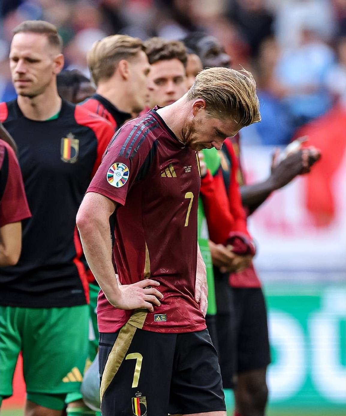 关于葡萄牙队翻盘英格兰队，梁靖崑关键制胜的信息