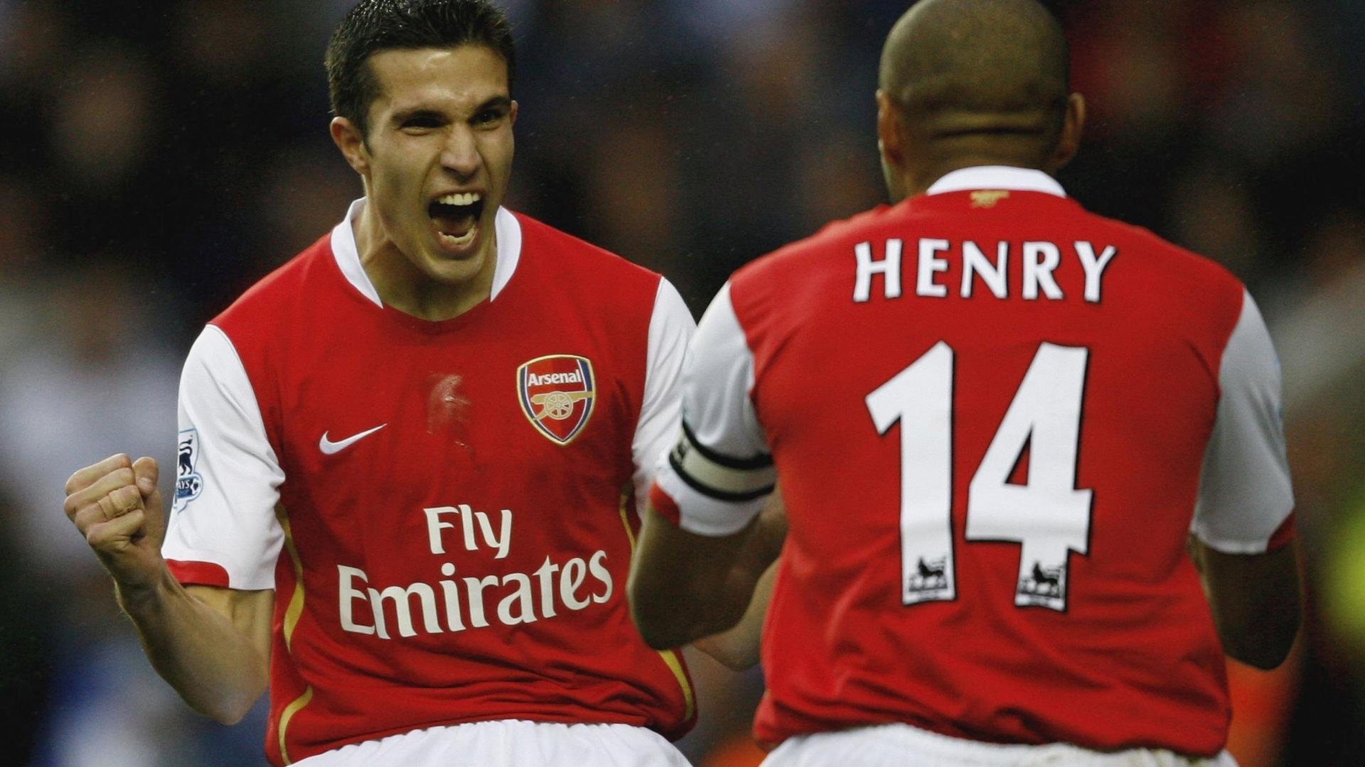 基耶萨用实力击碎质疑,巴黎轻取雷恩展露冠军相