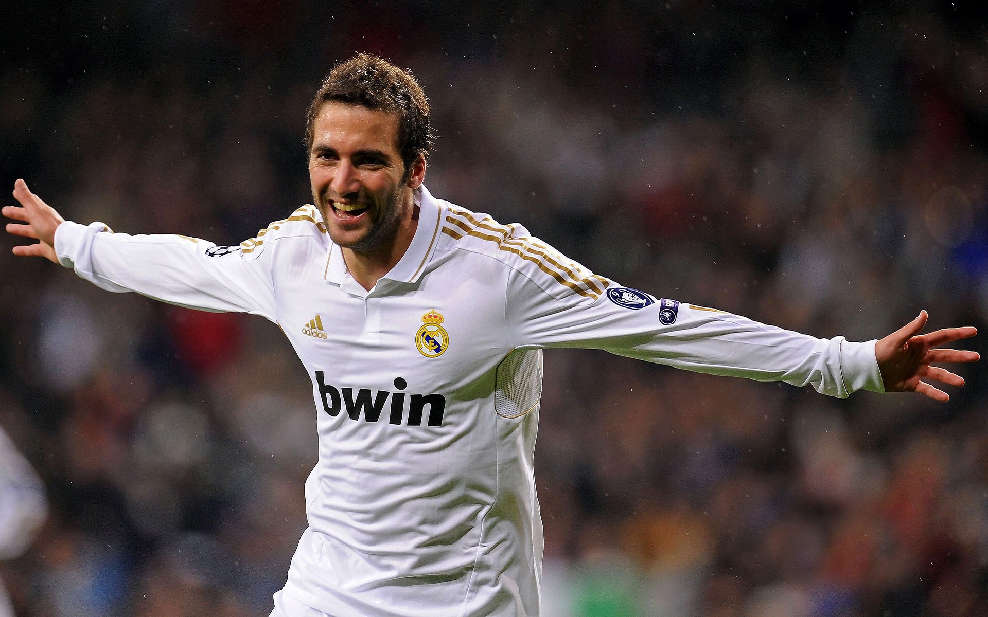 尼斯节奏掌控巴拉圭,戈麦斯如何成为关键先生